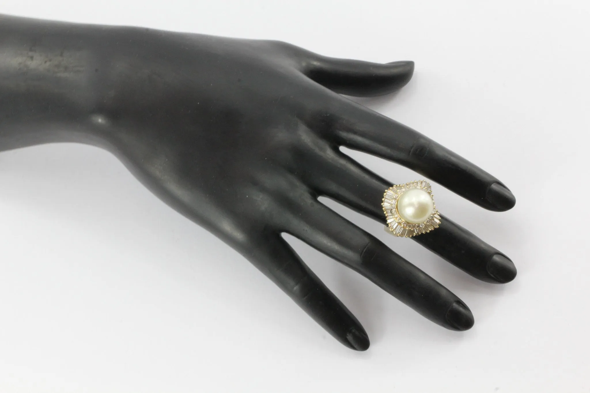 14K Gold Chunky 14mm Round Cream Rose Pearl Diamond Halo Ring