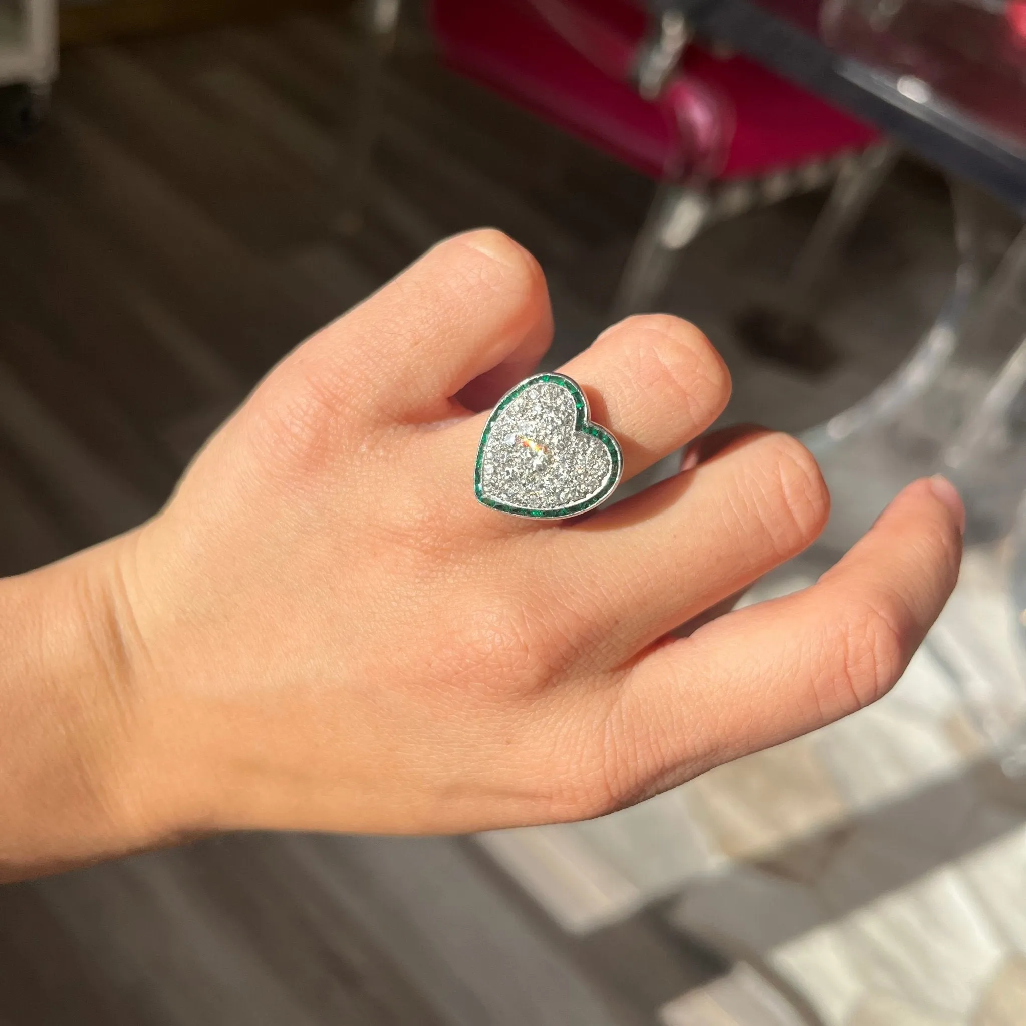 1.89ctw Edwardian Diamond & Emerald Heart Motif Ring