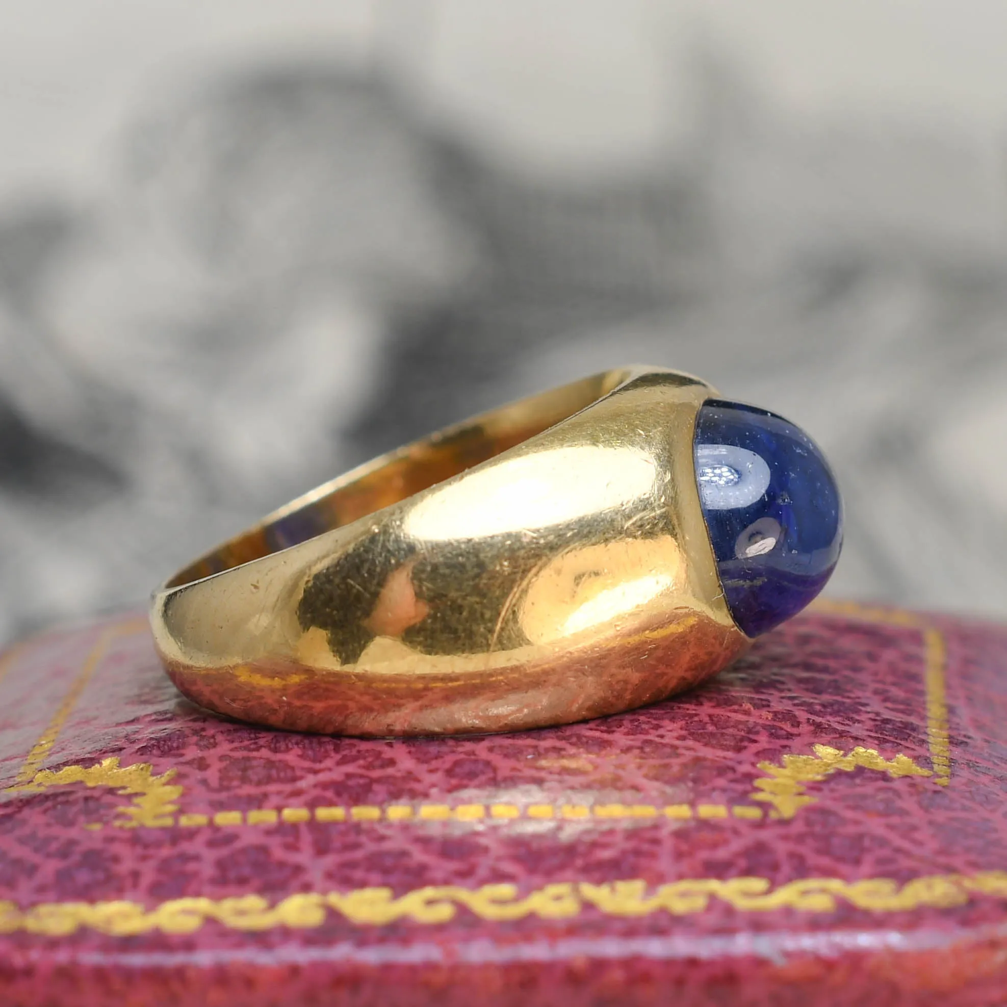 1930's French Ceylon Sapphire Cabochon Ring