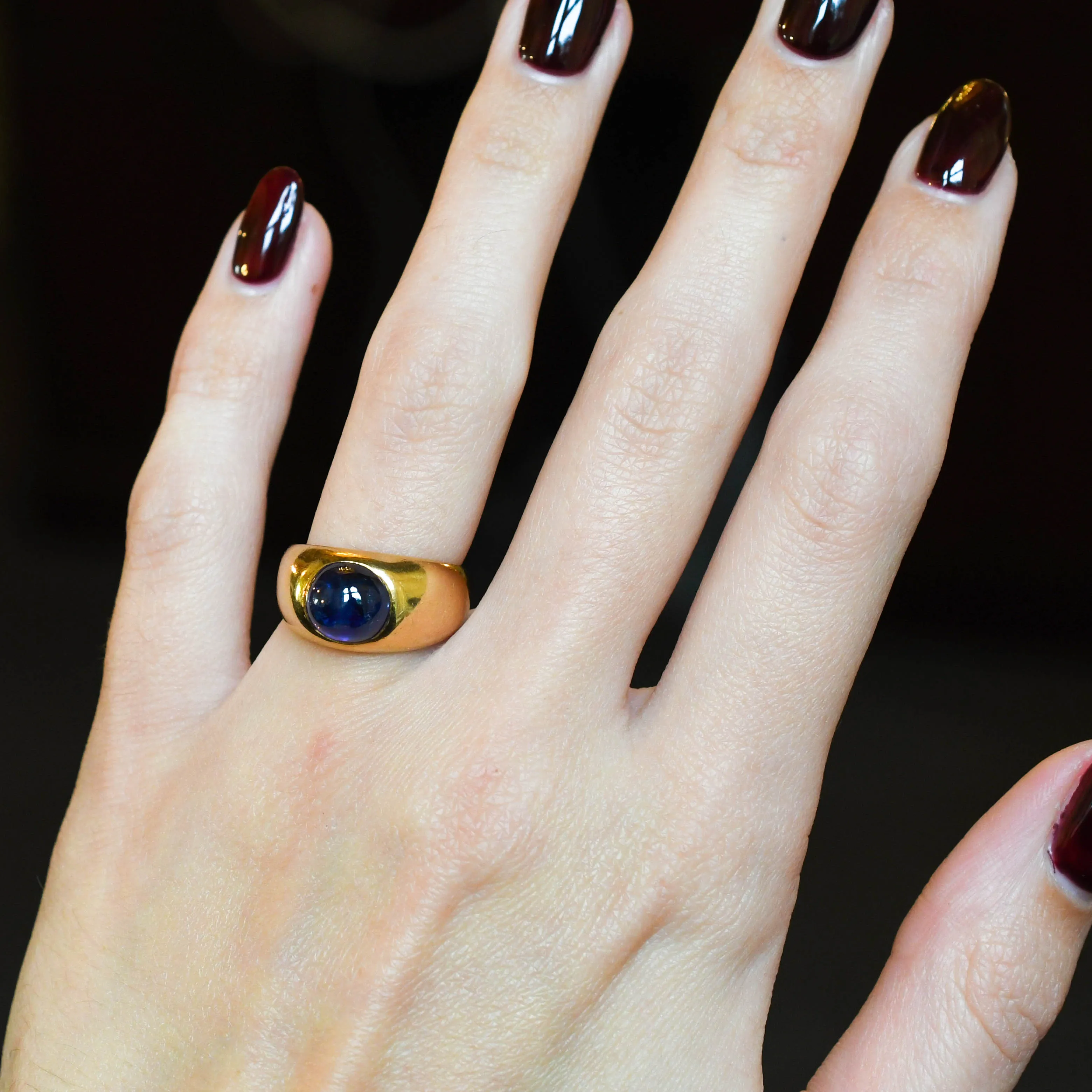 1930's French Ceylon Sapphire Cabochon Ring
