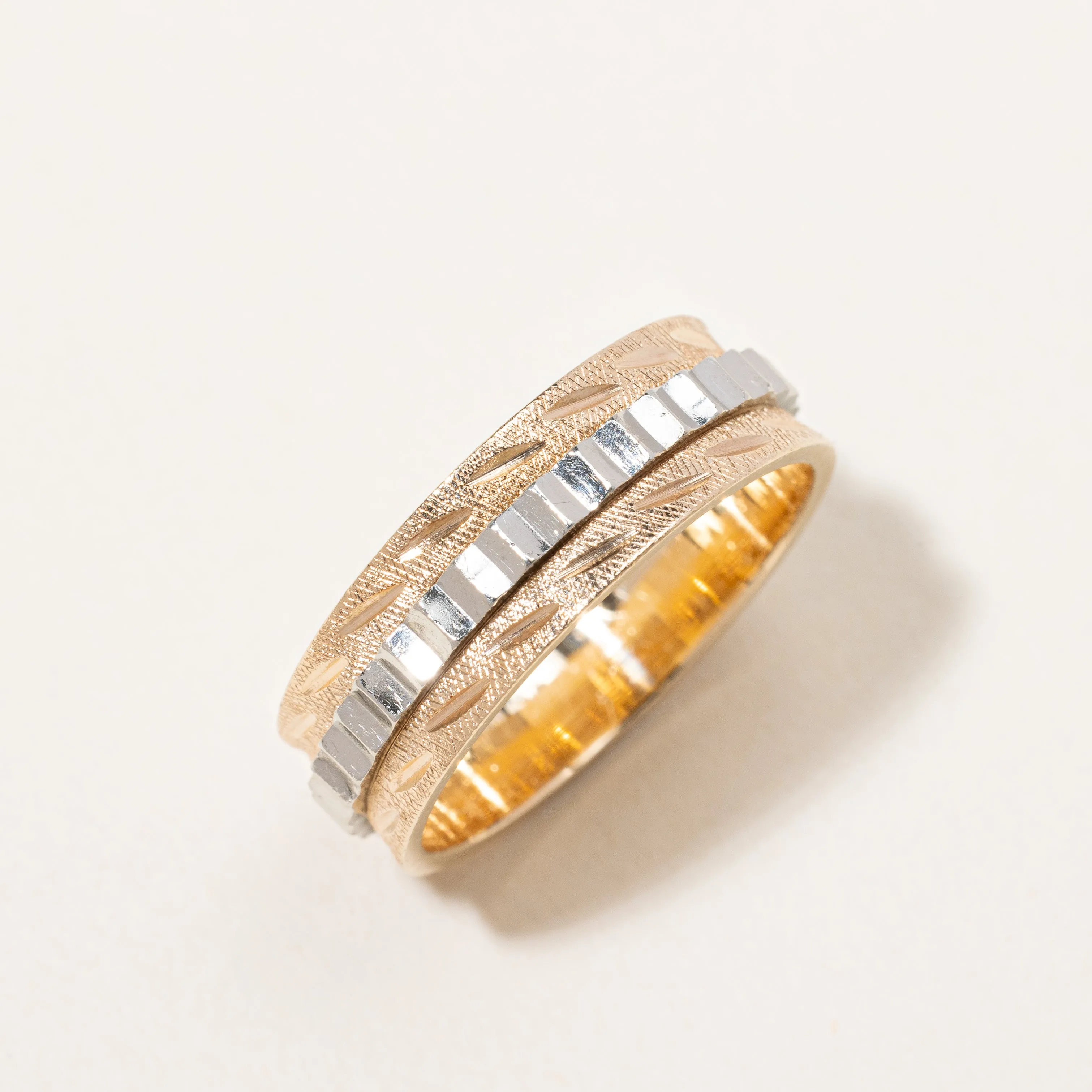 1930s Two Tone Gold Band | SZ 8.5 |