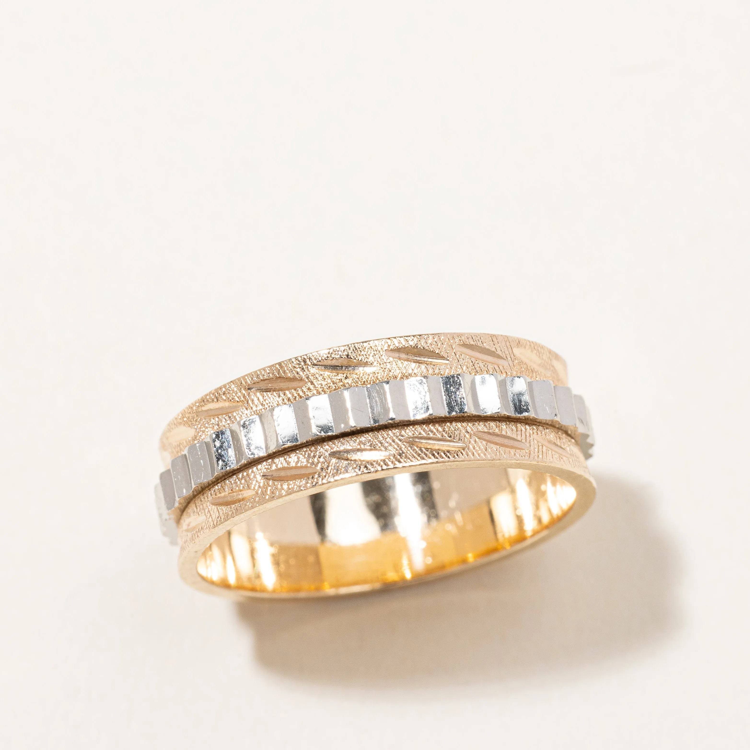1930s Two Tone Gold Band | SZ 8.5 |