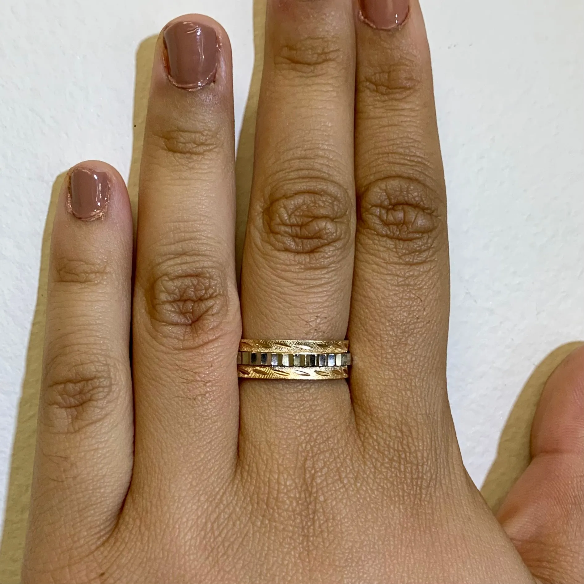 1930s Two Tone Gold Band | SZ 8.5 |
