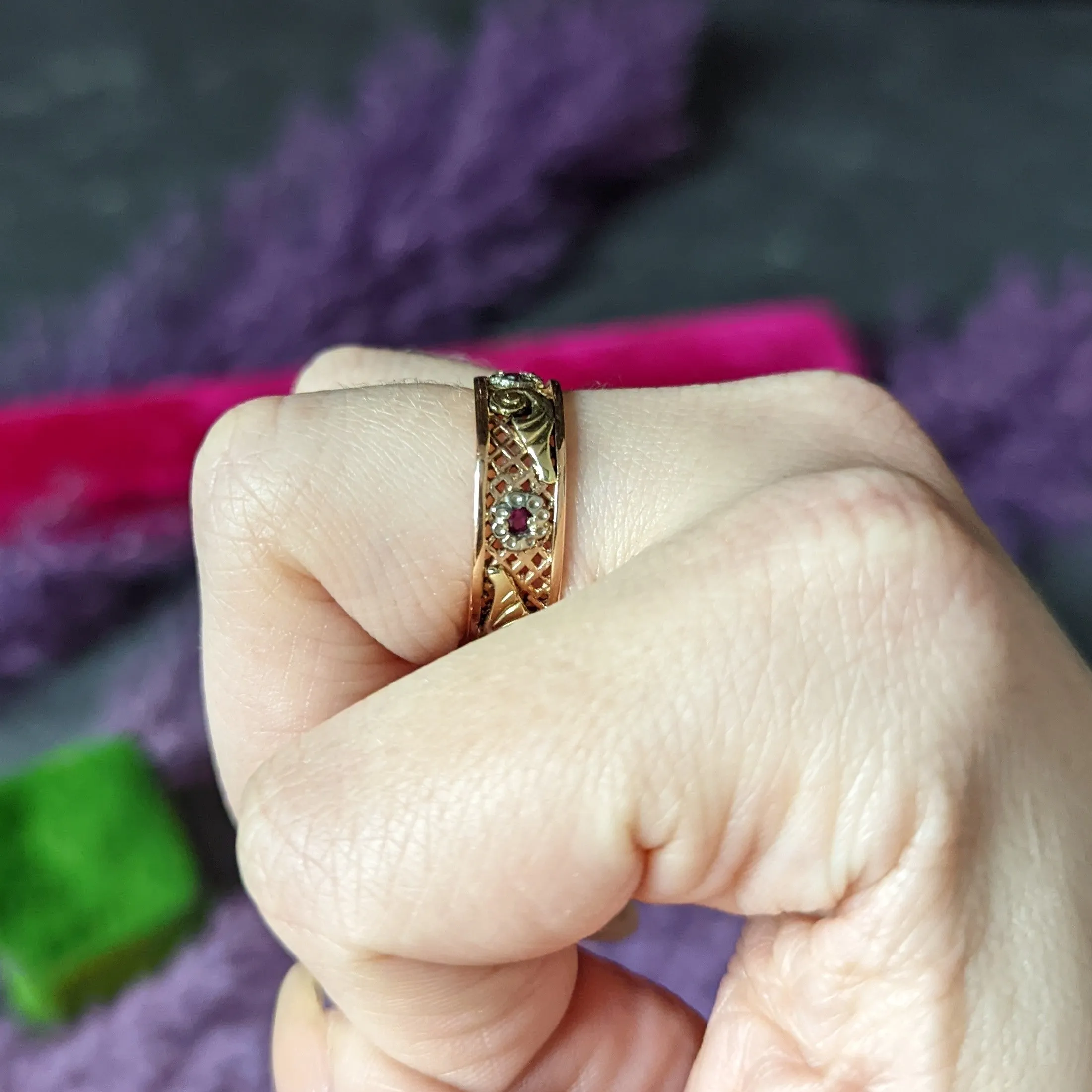 1940's Retro Ruby 14 Karat Tri-Colored Gold 7MM Unisex Band Ring