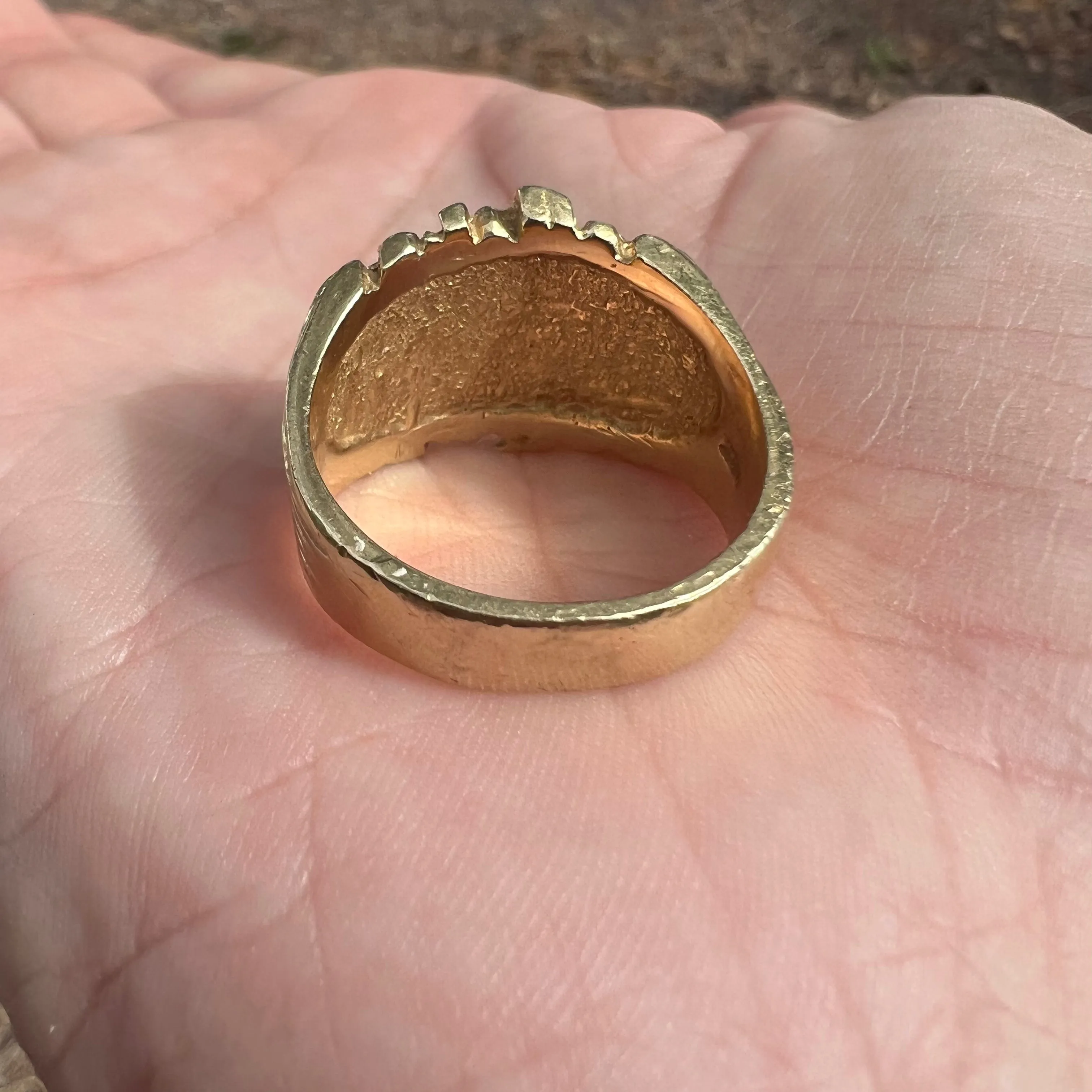 1988 Solid 14k Yellow Gold “Low Profile” Nugget Ring (9.5)