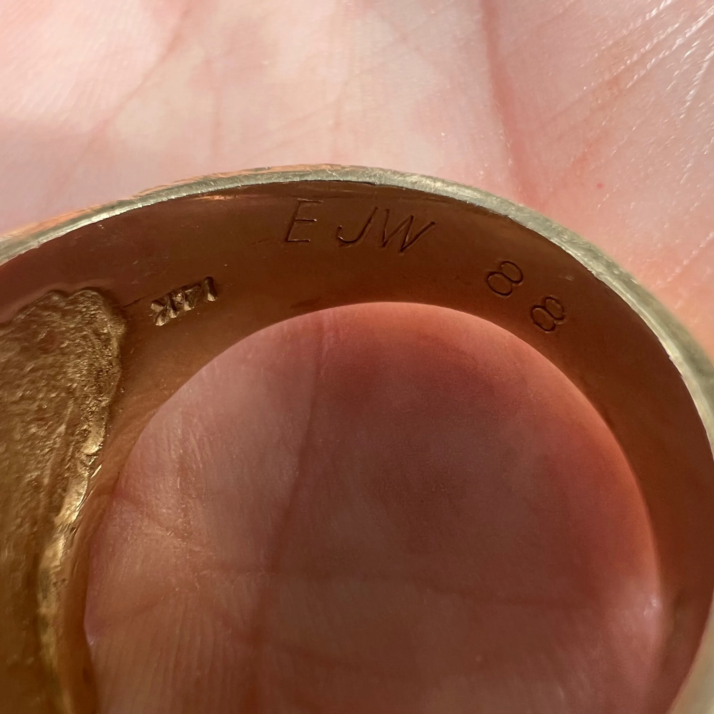 1988 Solid 14k Yellow Gold “Low Profile” Nugget Ring (9.5)