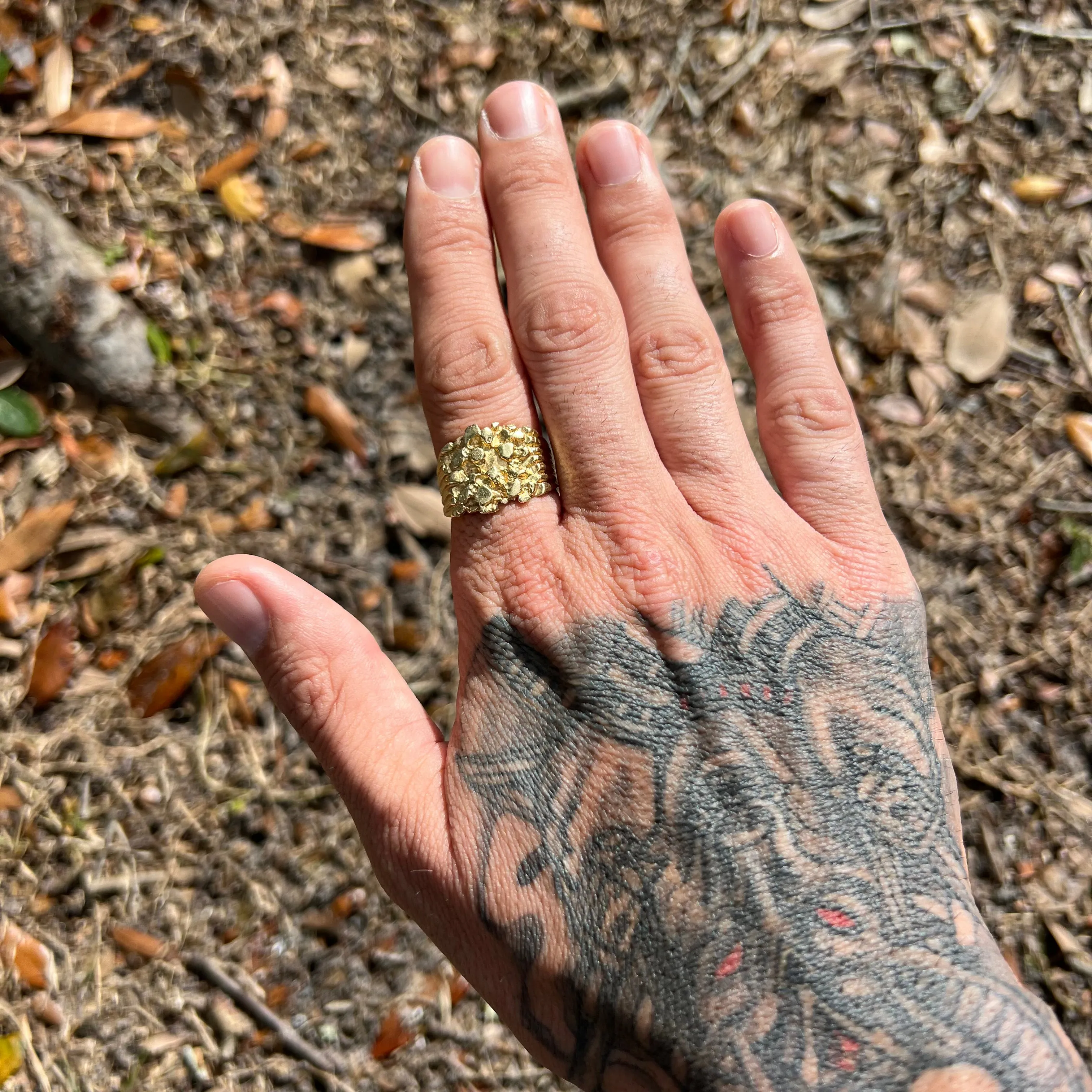 1988 Solid 14k Yellow Gold “Low Profile” Nugget Ring (9.5)
