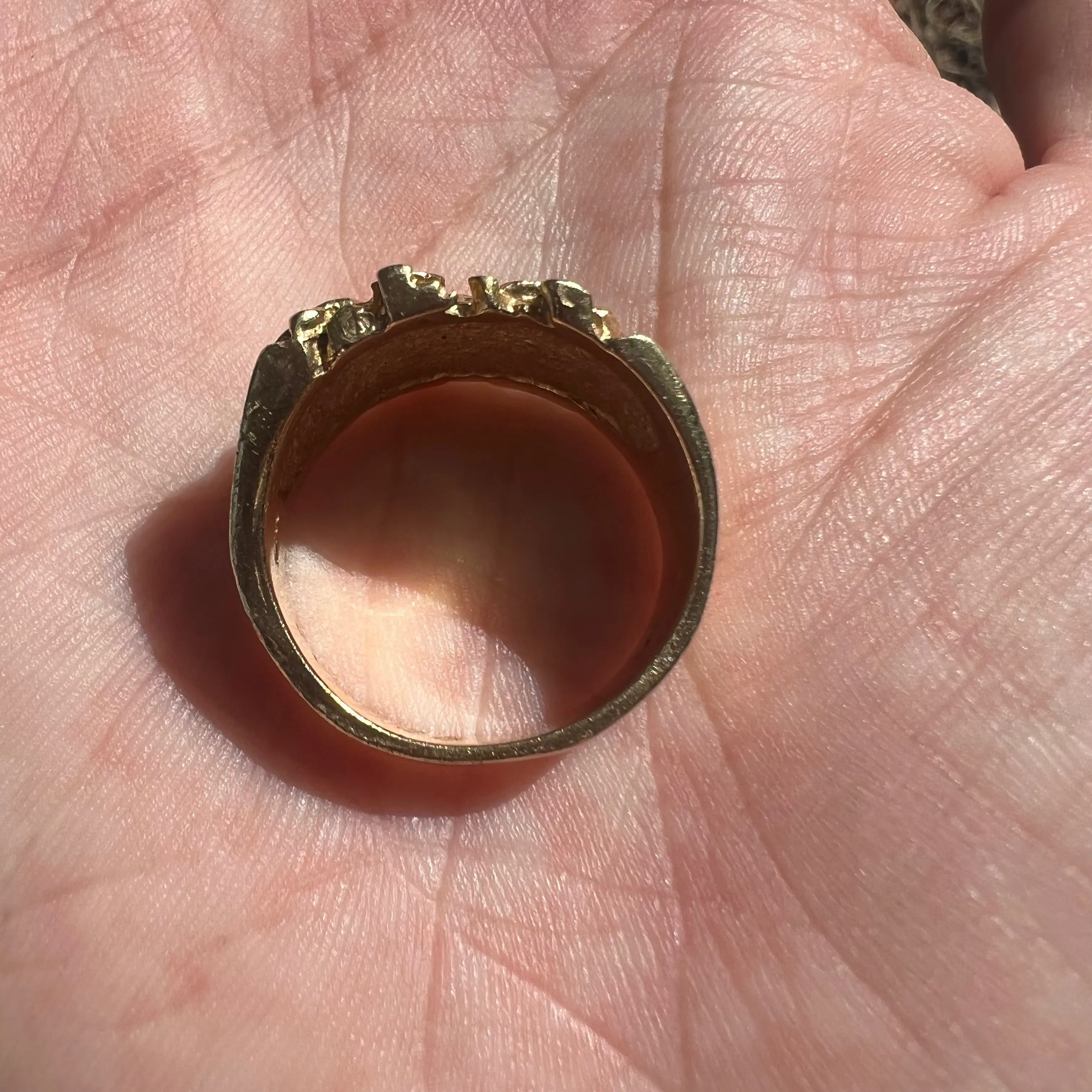 1988 Solid 14k Yellow Gold “Low Profile” Nugget Ring (9.5)