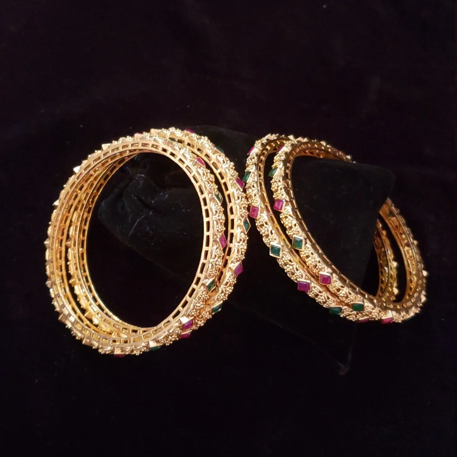 2.8 size  Bangles Se