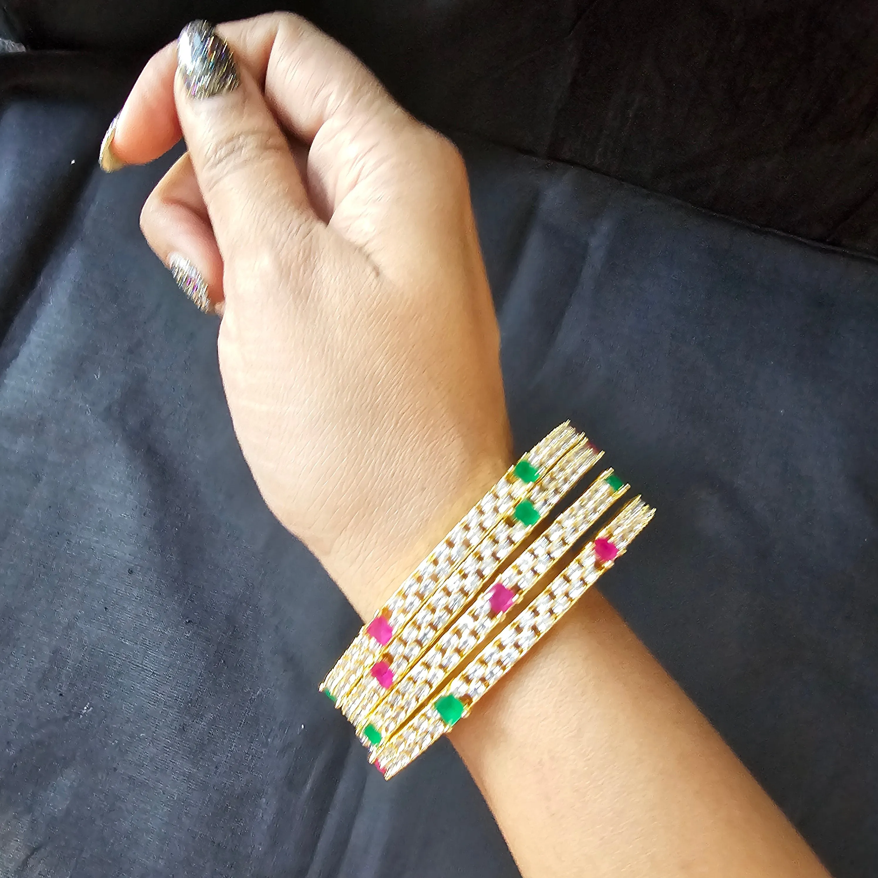 4 Bangle set