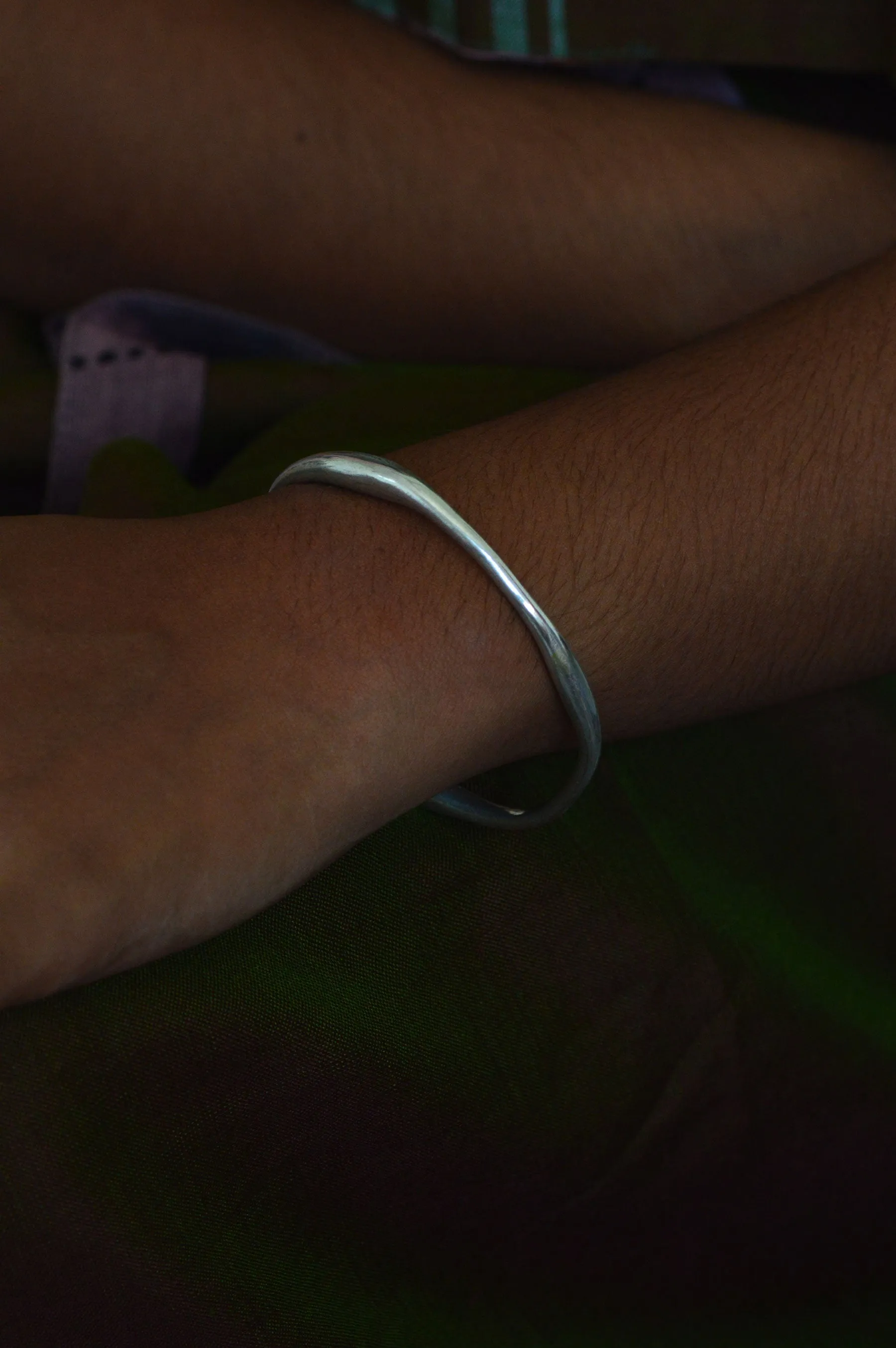 Aisha Thin Silver Bangle