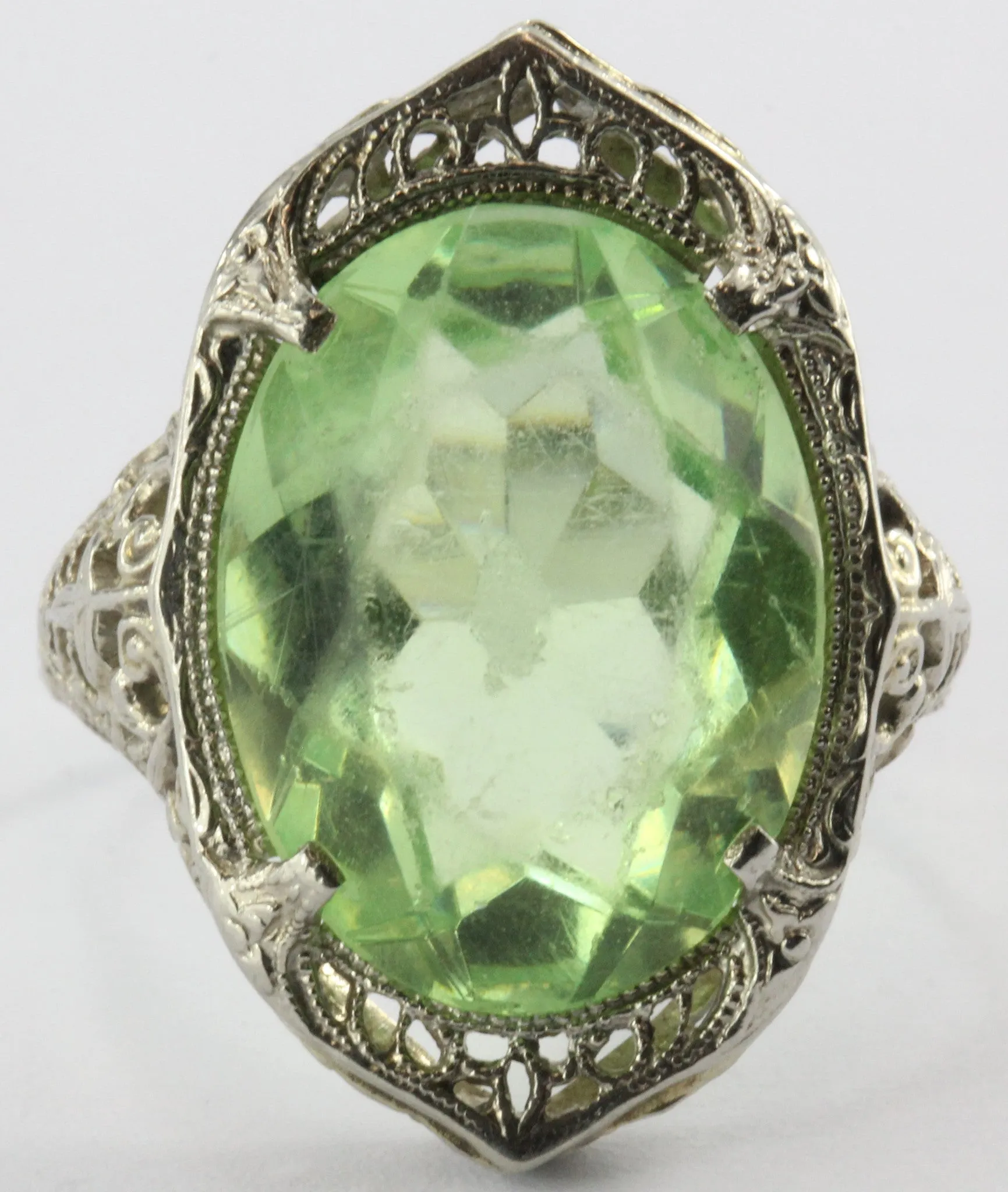 Antique 10K White Gold Green Stone Edwardian Chunky Ring