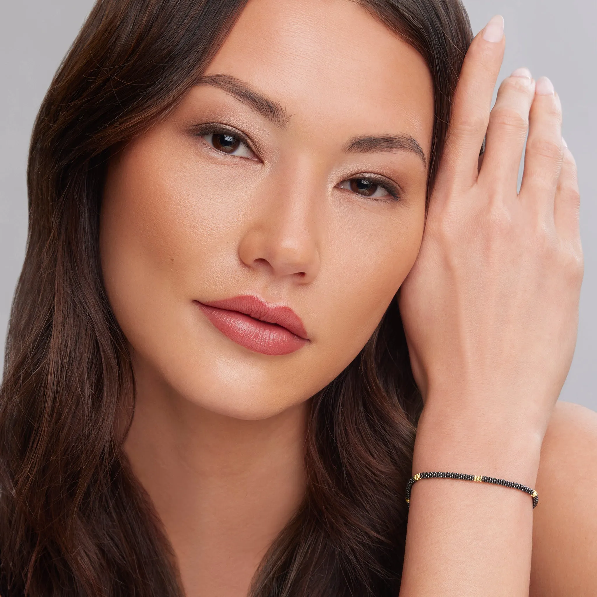 Black Caviar Five Gold Station Thin Ceramic Bracelet | 3mm