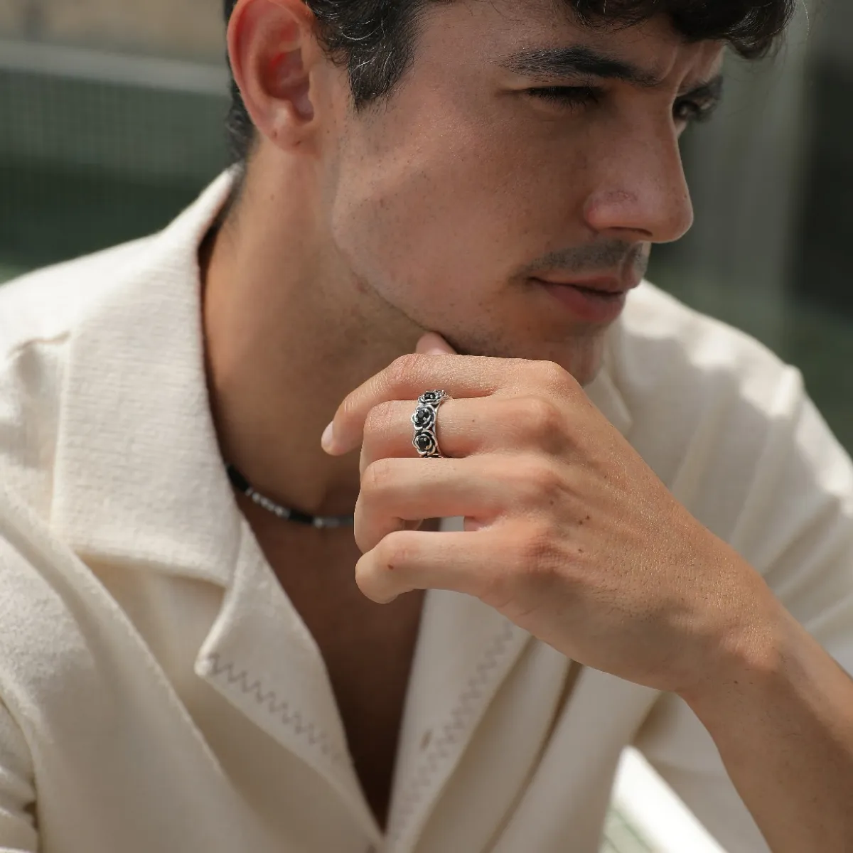 Black Garland Ring