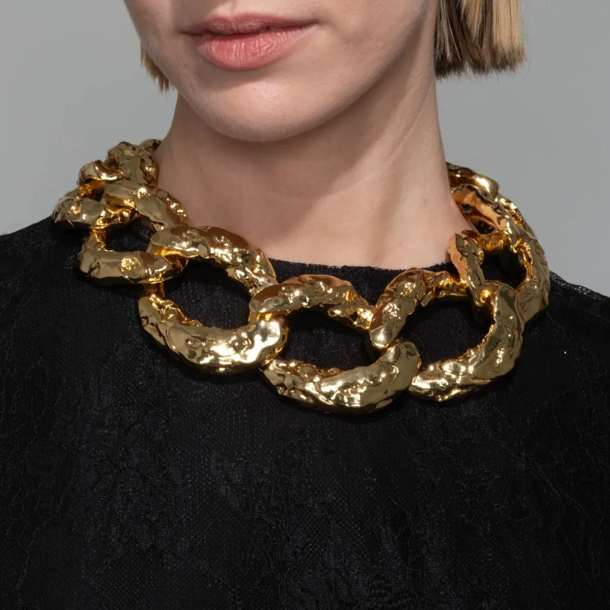 BRUT GOLD CURB LINK NECKLACE