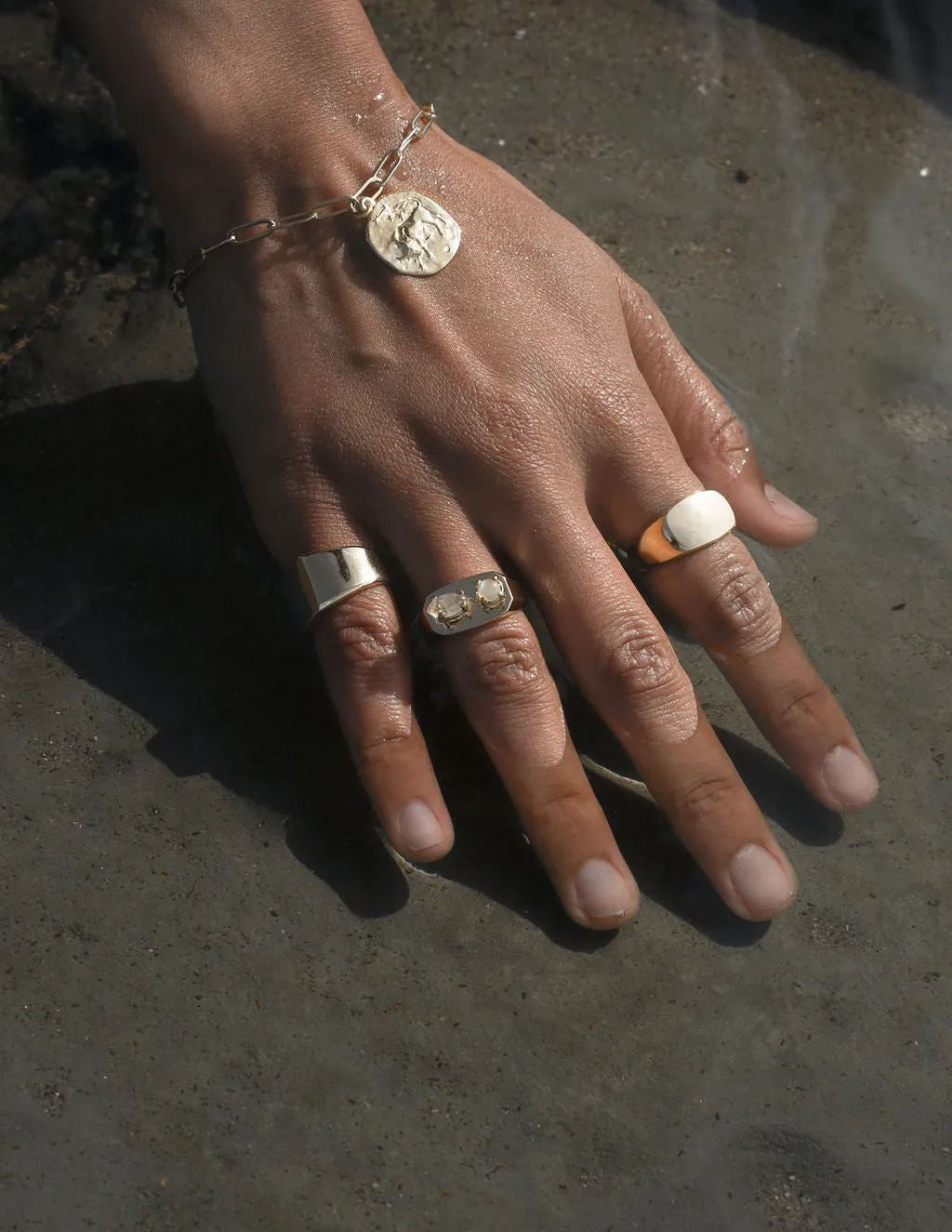 Chunky Signet in Moonstone and Opal
