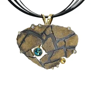 Cobblestone pendant with blue tourmaline