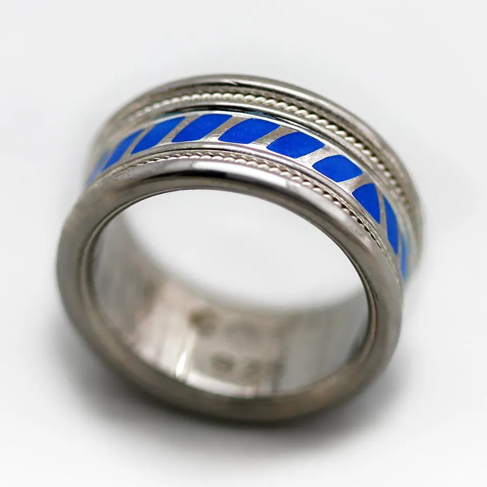 Colored coil - royal blue Enamel wedding ring