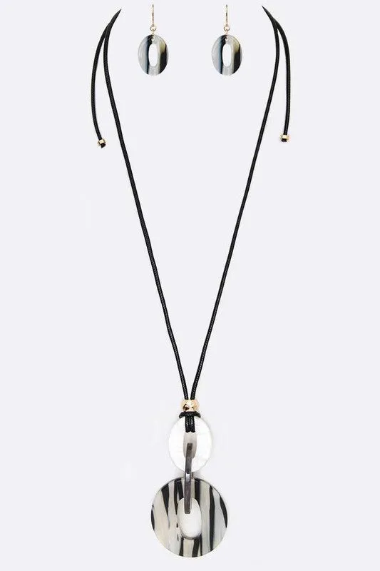Colored Resin Statement Pendant Necklace