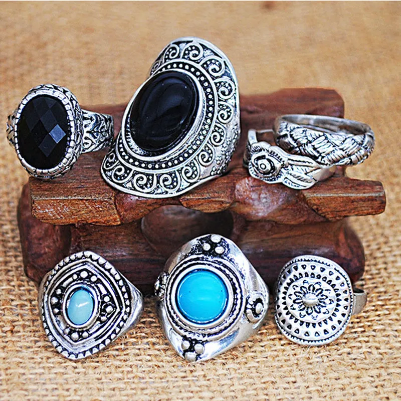 Combination Set Ring Men and Women Retro Style Totem Court Luxury Ring