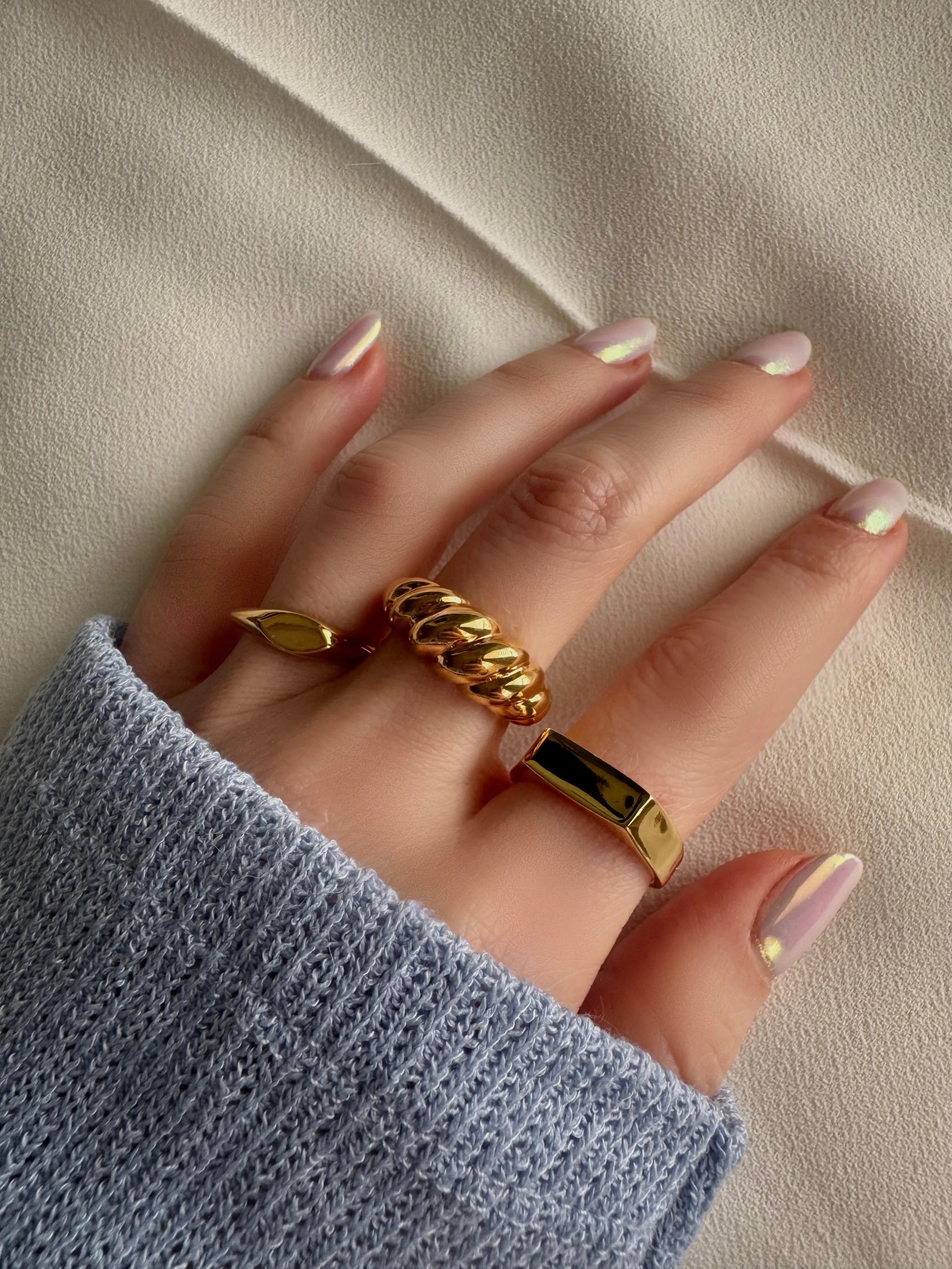 Croissant  Ring