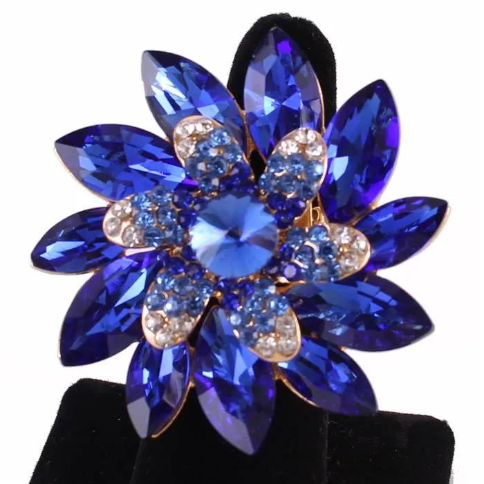 Crystal Chunky Flower Ring