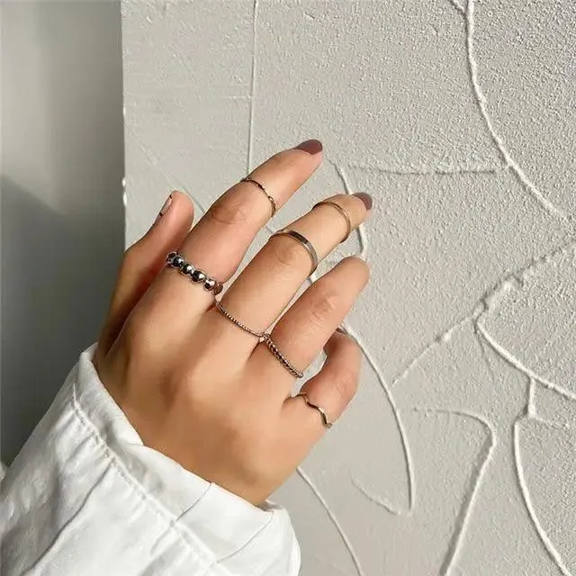 Dazzling Gold Color Round Geometric Finger Rings Set For Women And Girls Vintage Multiple Midi Finger Ring Sets