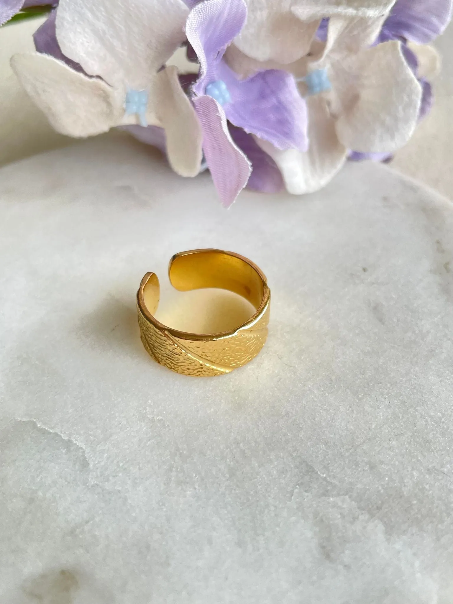 Diagonal gold ring - size 7 – Tarnish Proof Jewellery