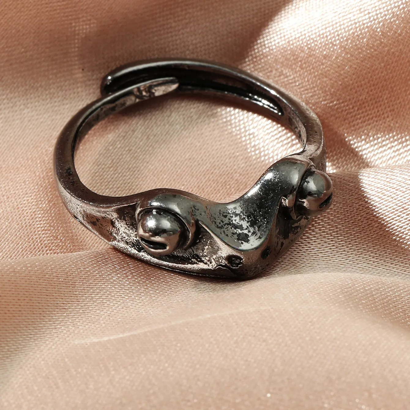 European American Personality Punk Retro Men's Frog Ring