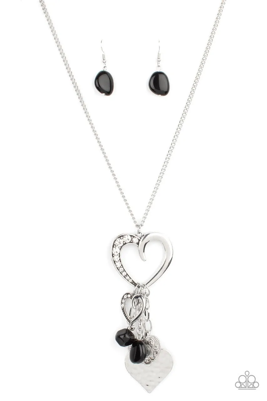Flirty Fashionista Black Paparazzi Necklace