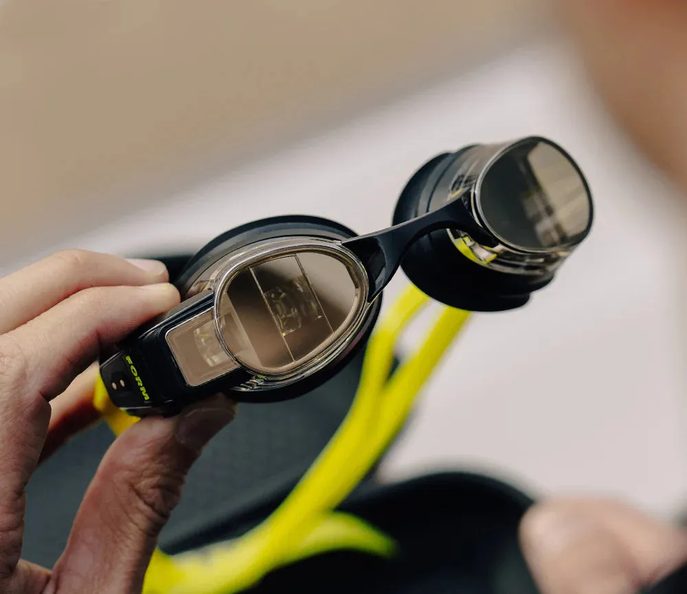 FORM | Smart Swim 2 Goggles | Unisex