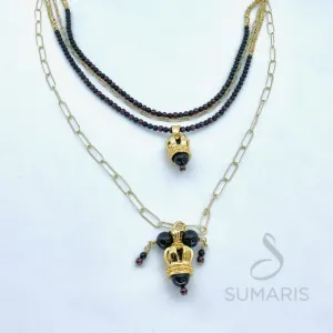 GARNET CROWNS STATEMENT NECKLACE