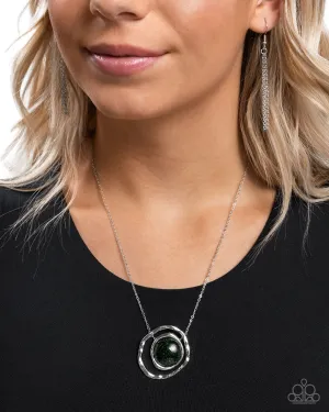 Gentle Glitter - Green - Hammered Warped Hoop Paparazzi Short Necklace