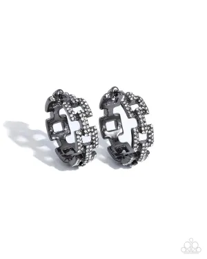Geometric Glimpse - Black