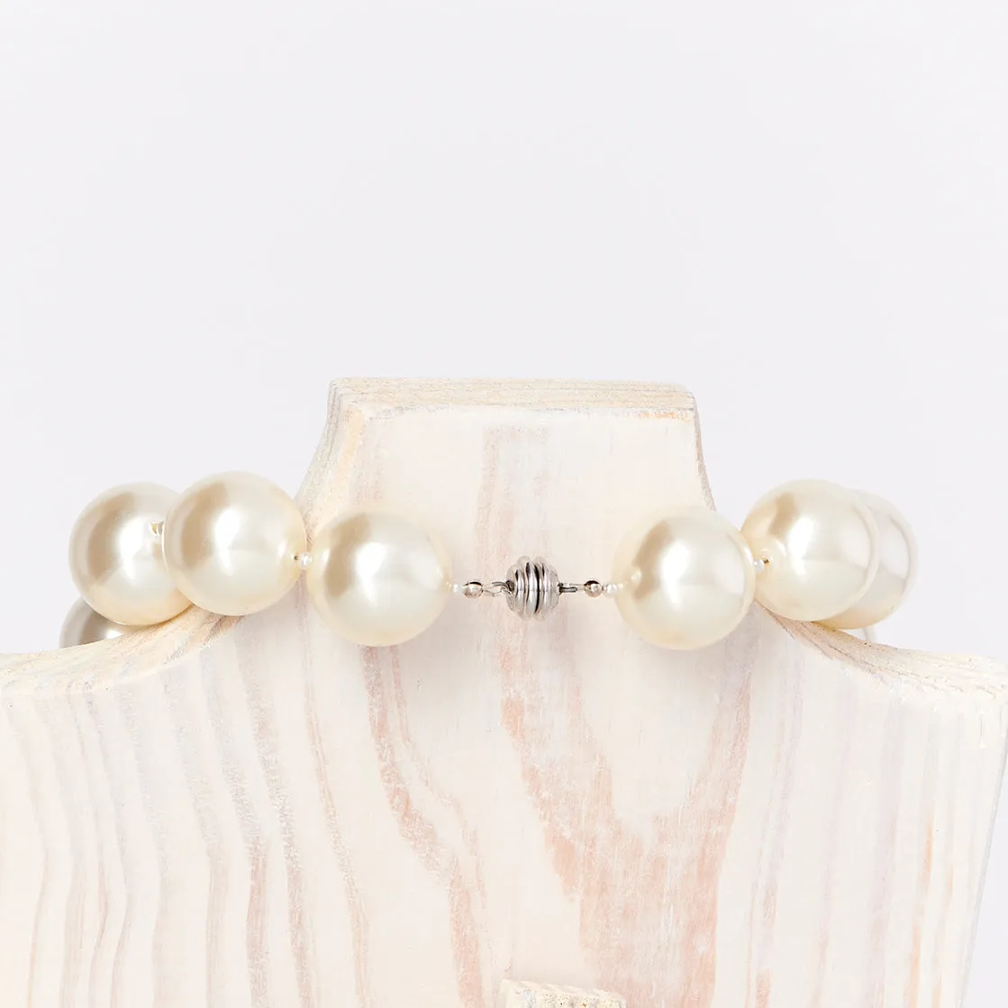 Ivory Pearl Cooling Necklace