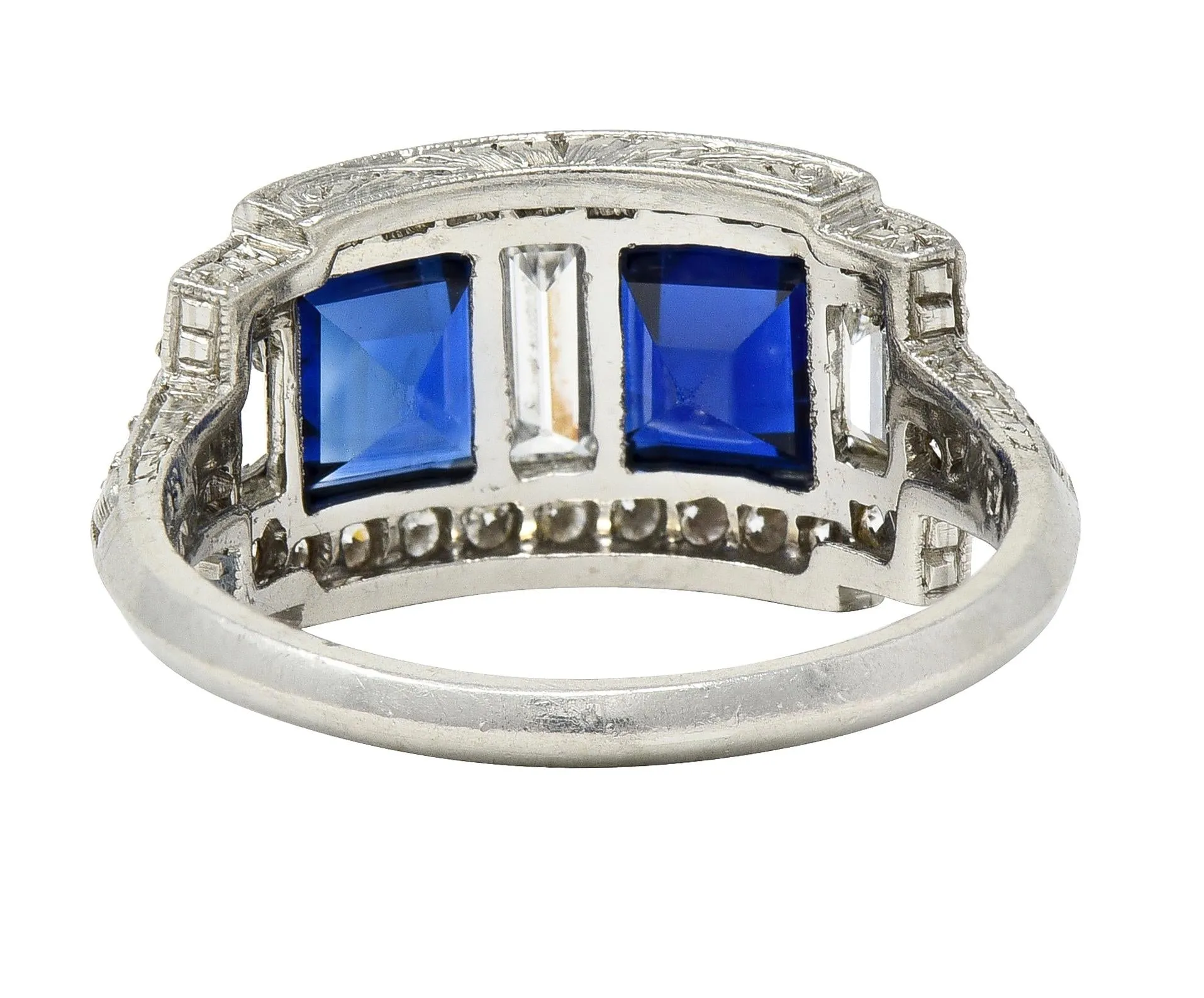 J.E. Caldwell & Co. 1949 2.76 CTW No Heat Sapphire Diamond Platinum Vintage Band Ring GIA