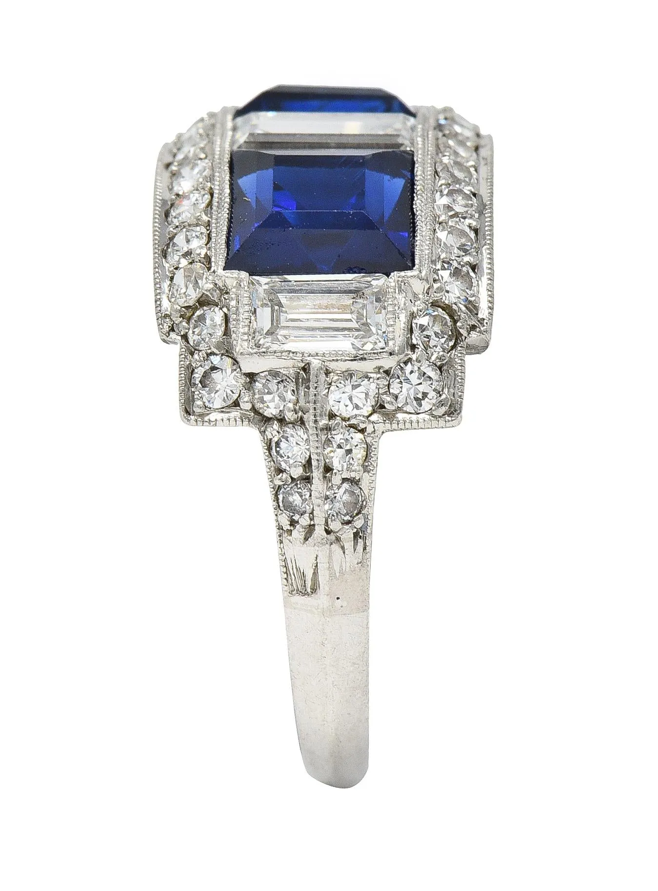 J.E. Caldwell & Co. 1949 2.76 CTW No Heat Sapphire Diamond Platinum Vintage Band Ring GIA