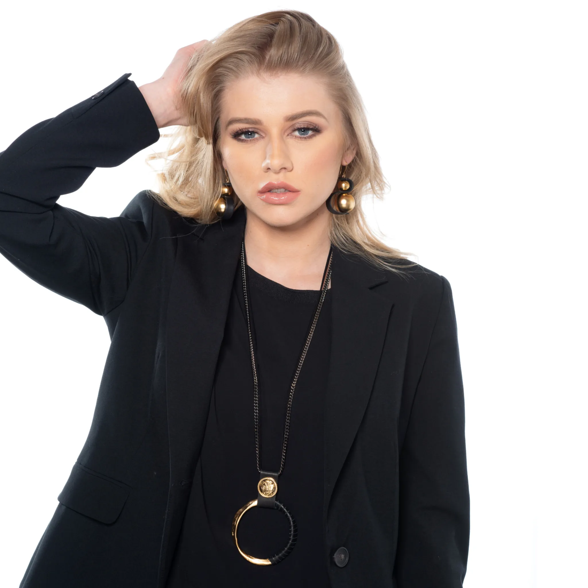 Jennifer - Leather wrapped 24K gold pendant necklace