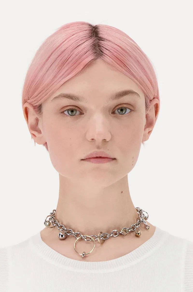 Justine Clenquet Joe Choker