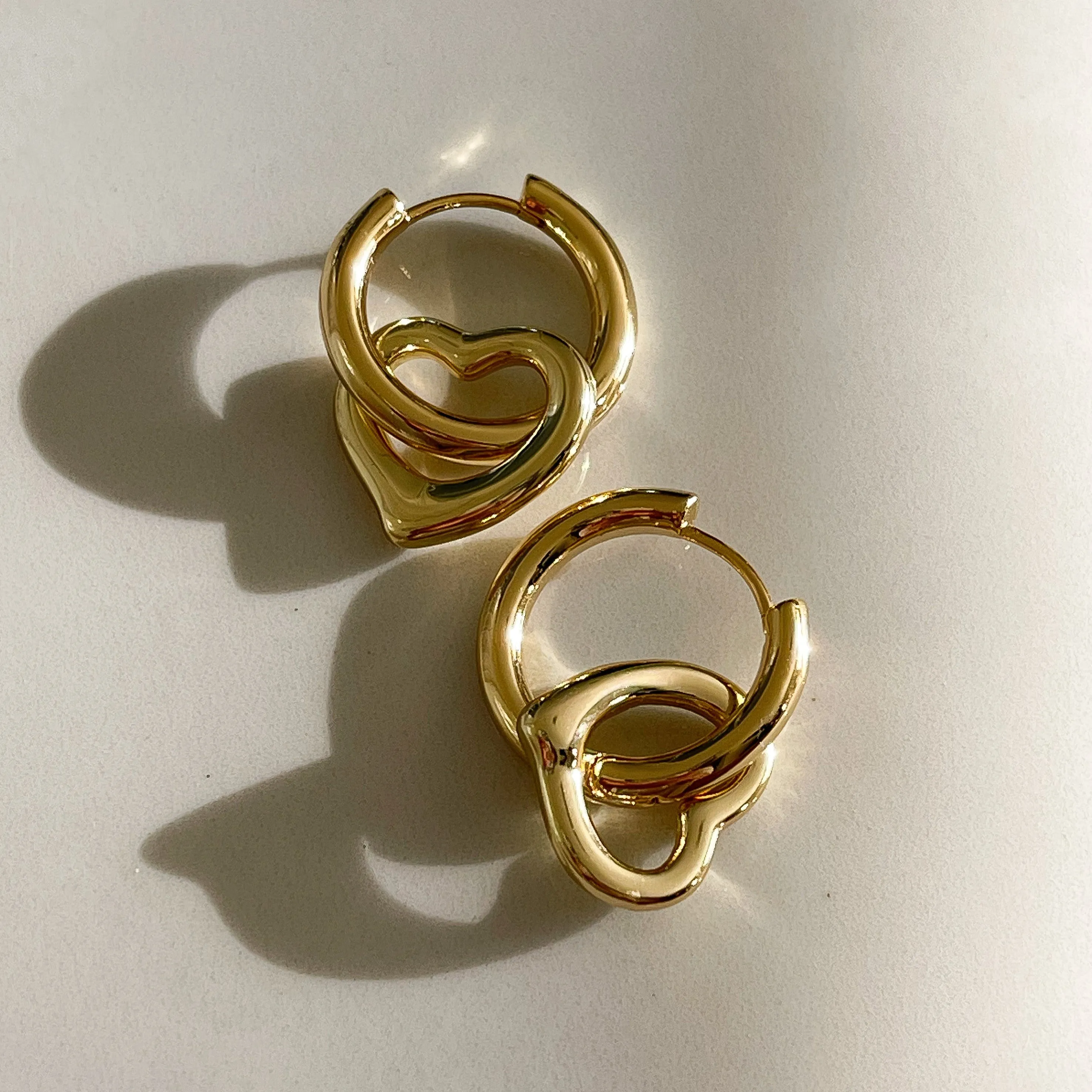 Love At First Sight Heart Earrings
