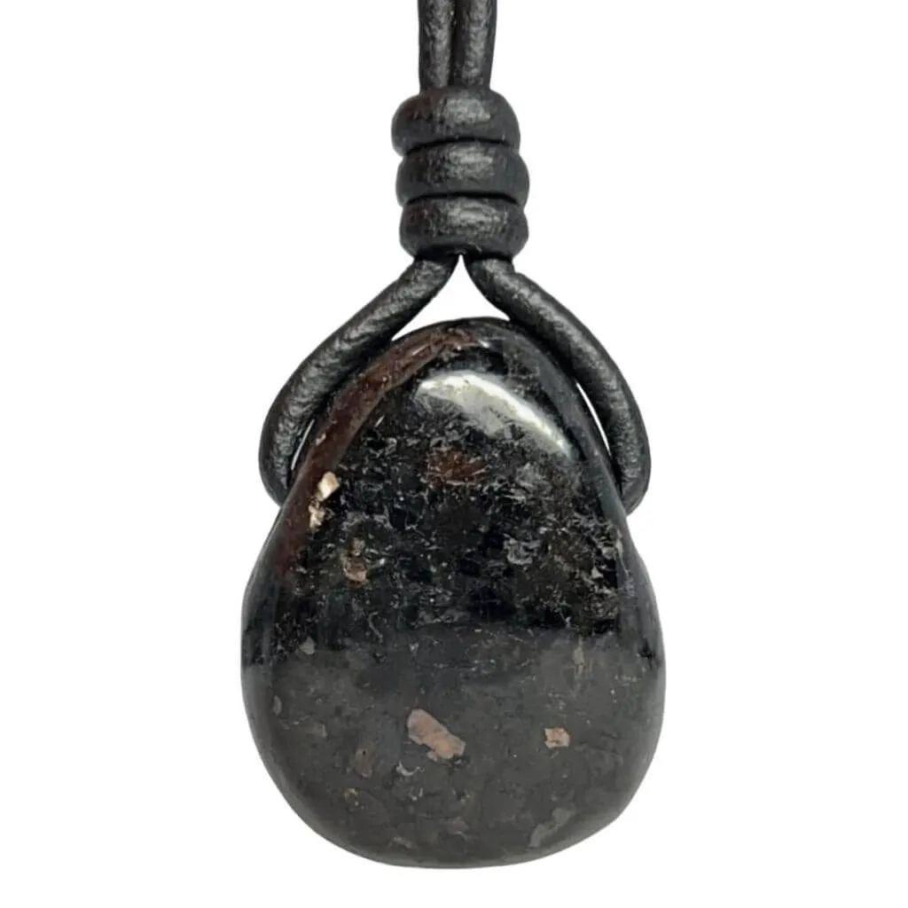Luck Strings Nuummite Pendant - Mystical Empowerment