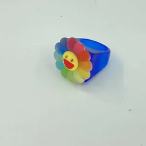 Mako Murakami Acrylic Flower Ring