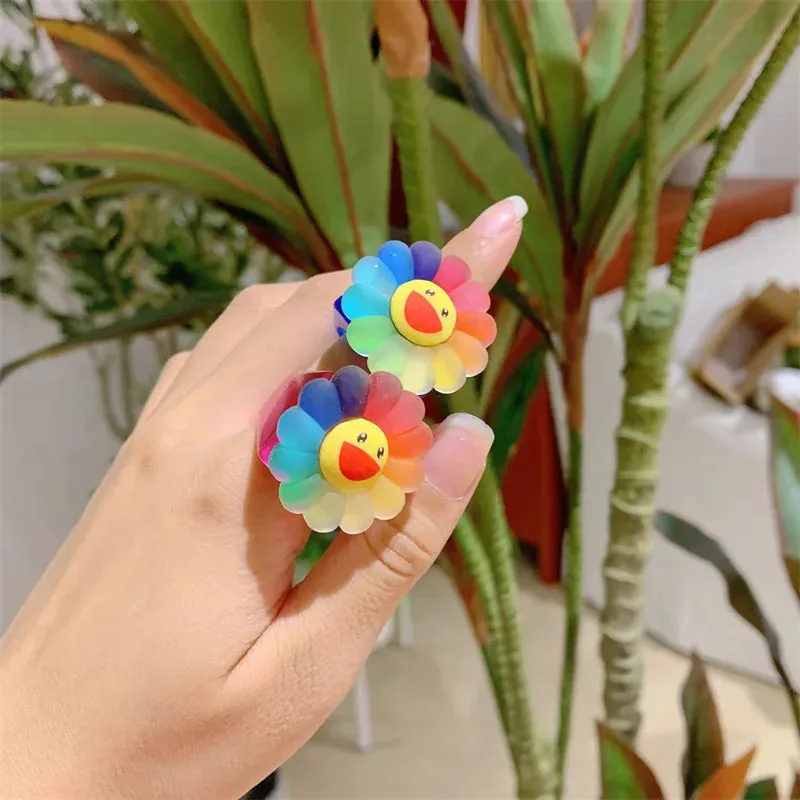 Mako Murakami Acrylic Flower Ring