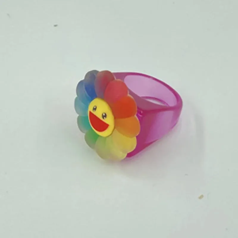 Mako Murakami Acrylic Flower Ring