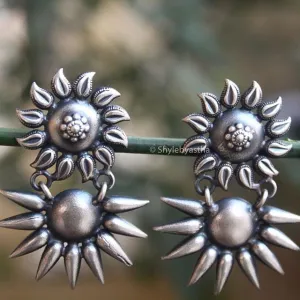 Mizoya Flower Spiked Quirky Earrings