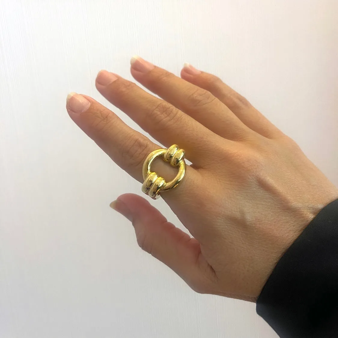 Olea Ring