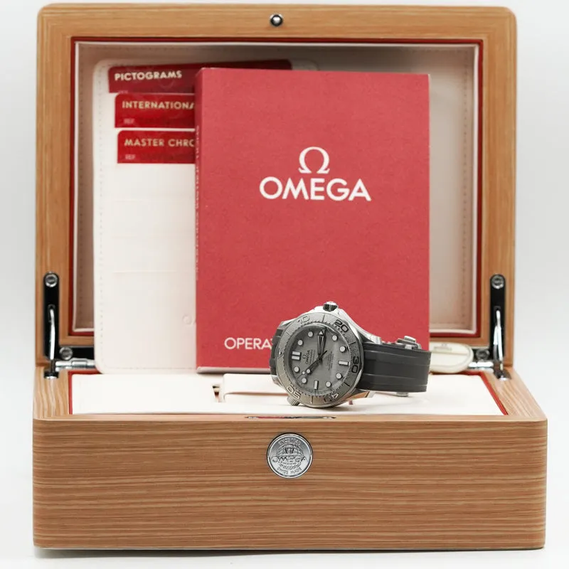 Omega Seamaster Pro 300M 210.32.42.20.06.002 Silver Dial Rubber Strap B&P 2025