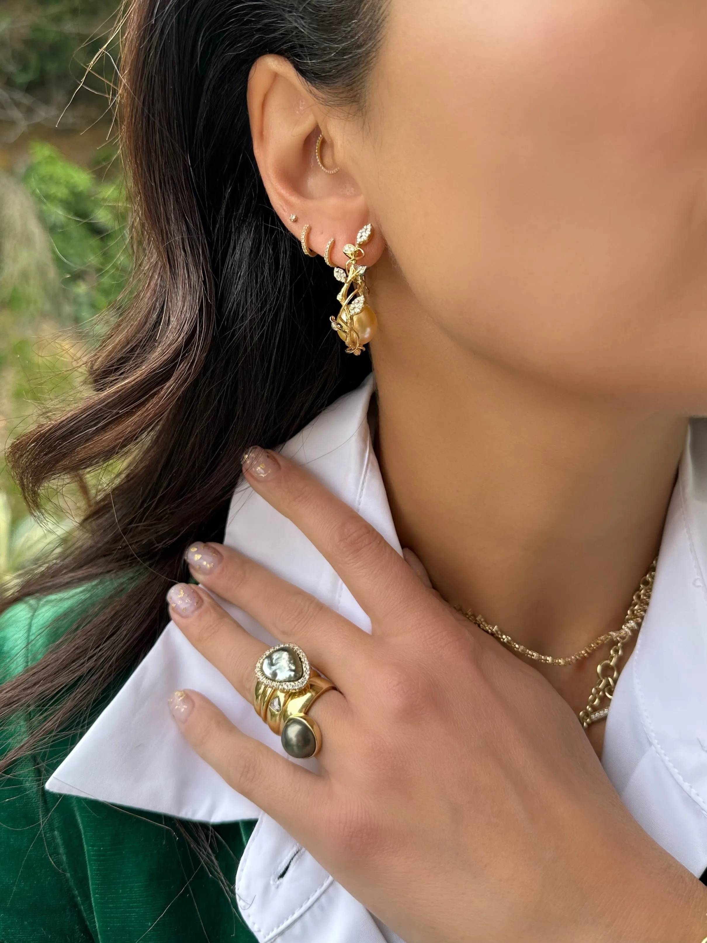 Pearl Vine Hoops
