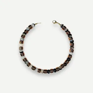 PENNY & AGATE SUNDRY.  BEAD ONE.