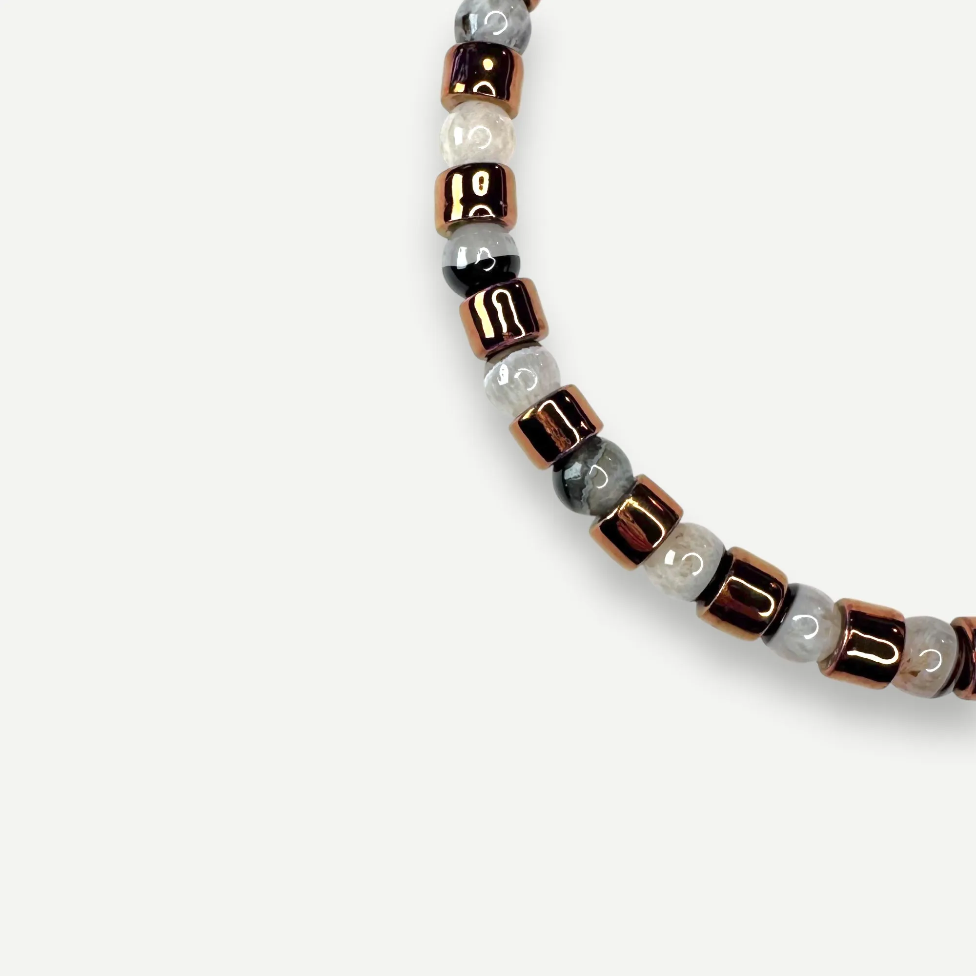 PENNY & AGATE SUNDRY.  BEAD ONE.